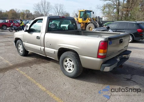 2001 Chevrolet Silverado 1500 Ls z USA, uszkodzony, nr VIN 1GCEC14T21Z245158